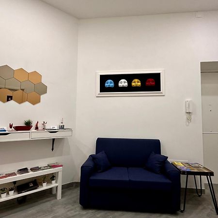 B&B I Tre Santi Napoli Ngoại thất bức ảnh