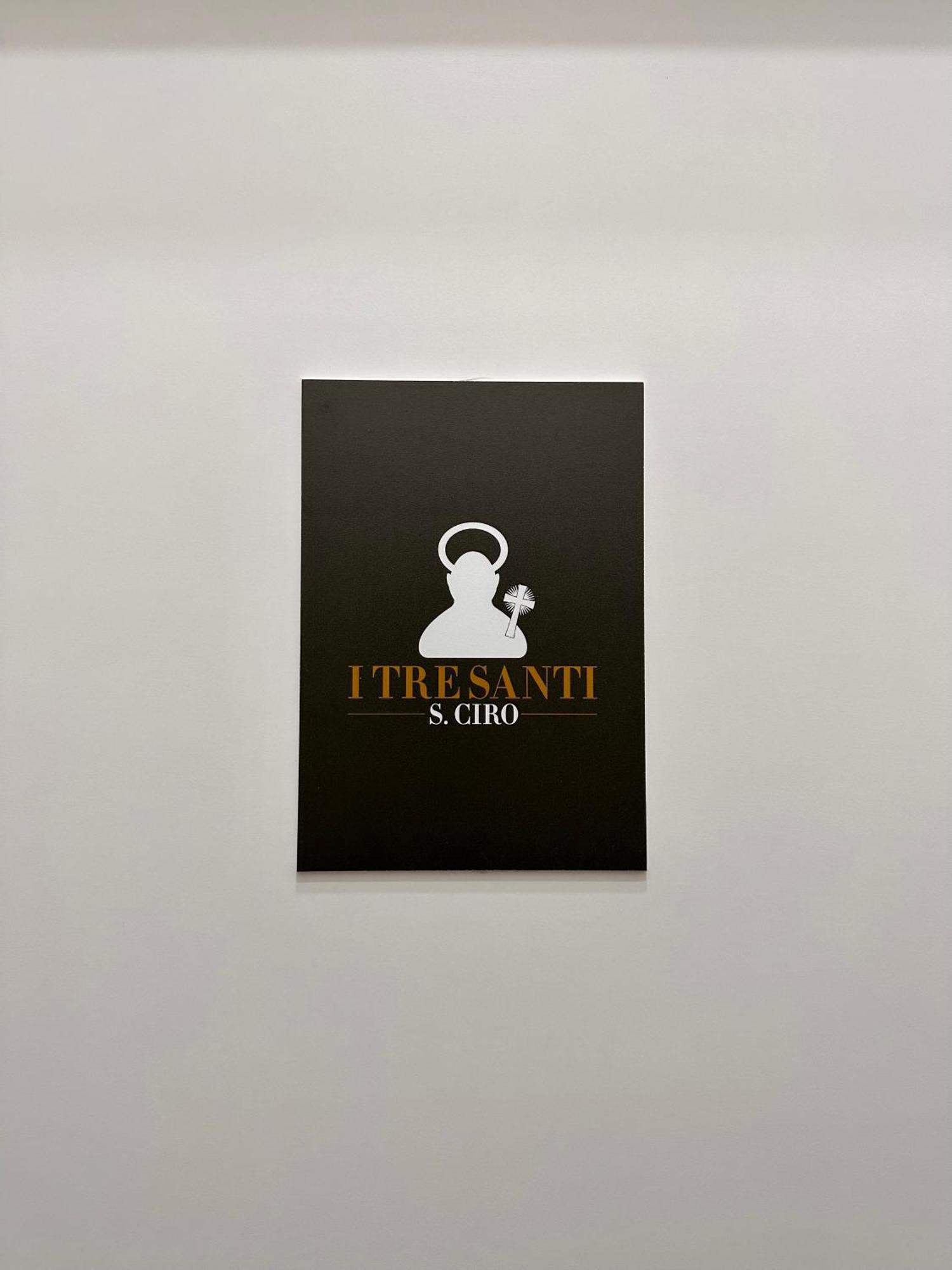 B&B I Tre Santi Napoli Ngoại thất bức ảnh