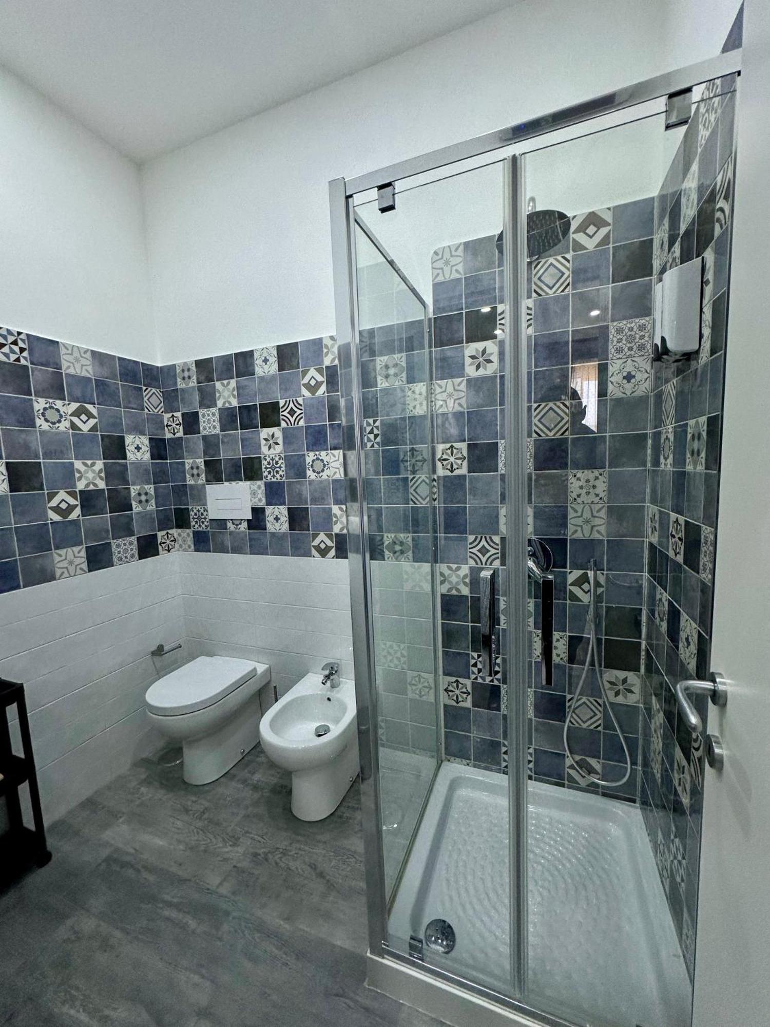 B&B I Tre Santi Napoli Ngoại thất bức ảnh