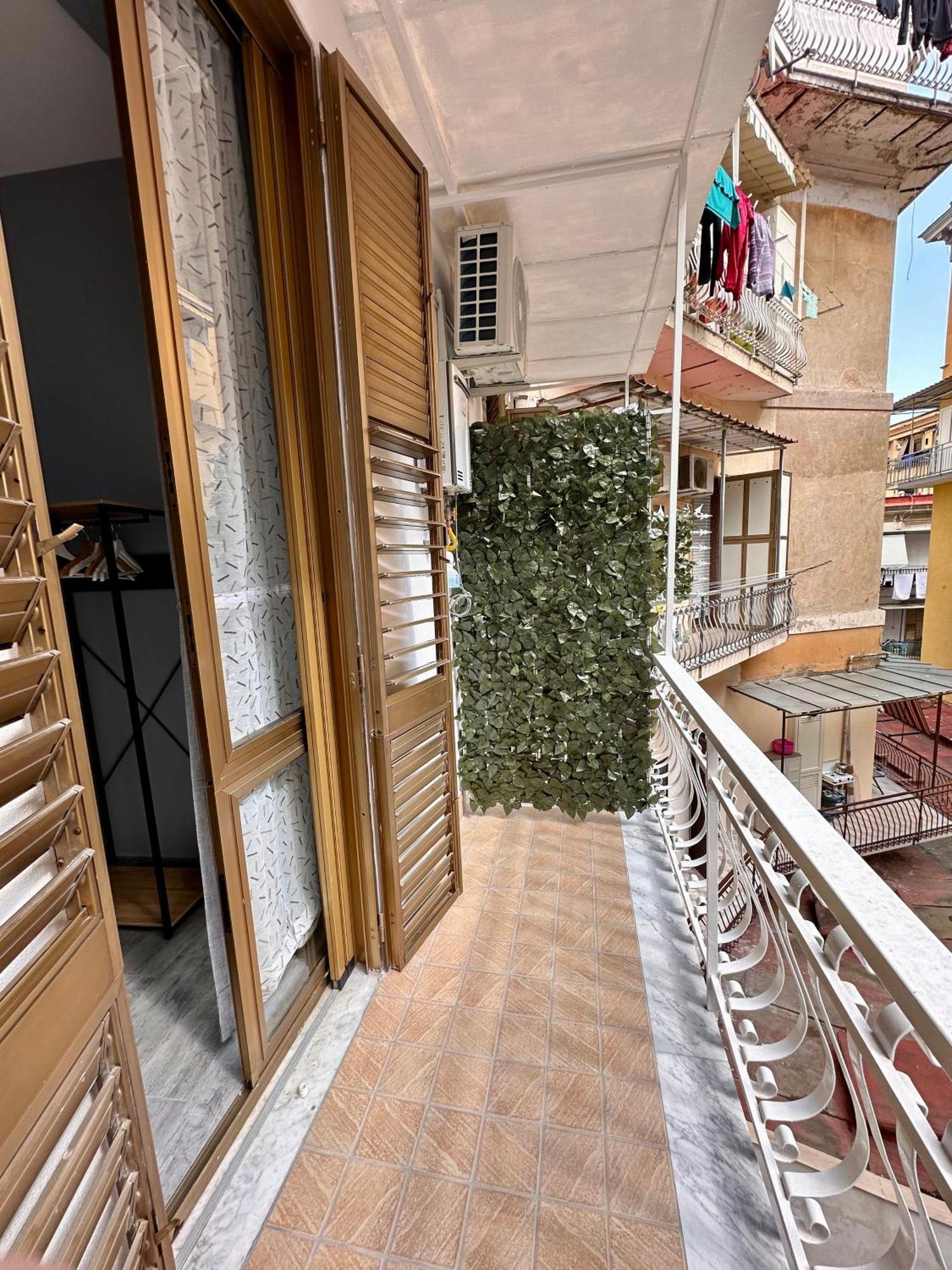 B&B I Tre Santi Napoli Ngoại thất bức ảnh