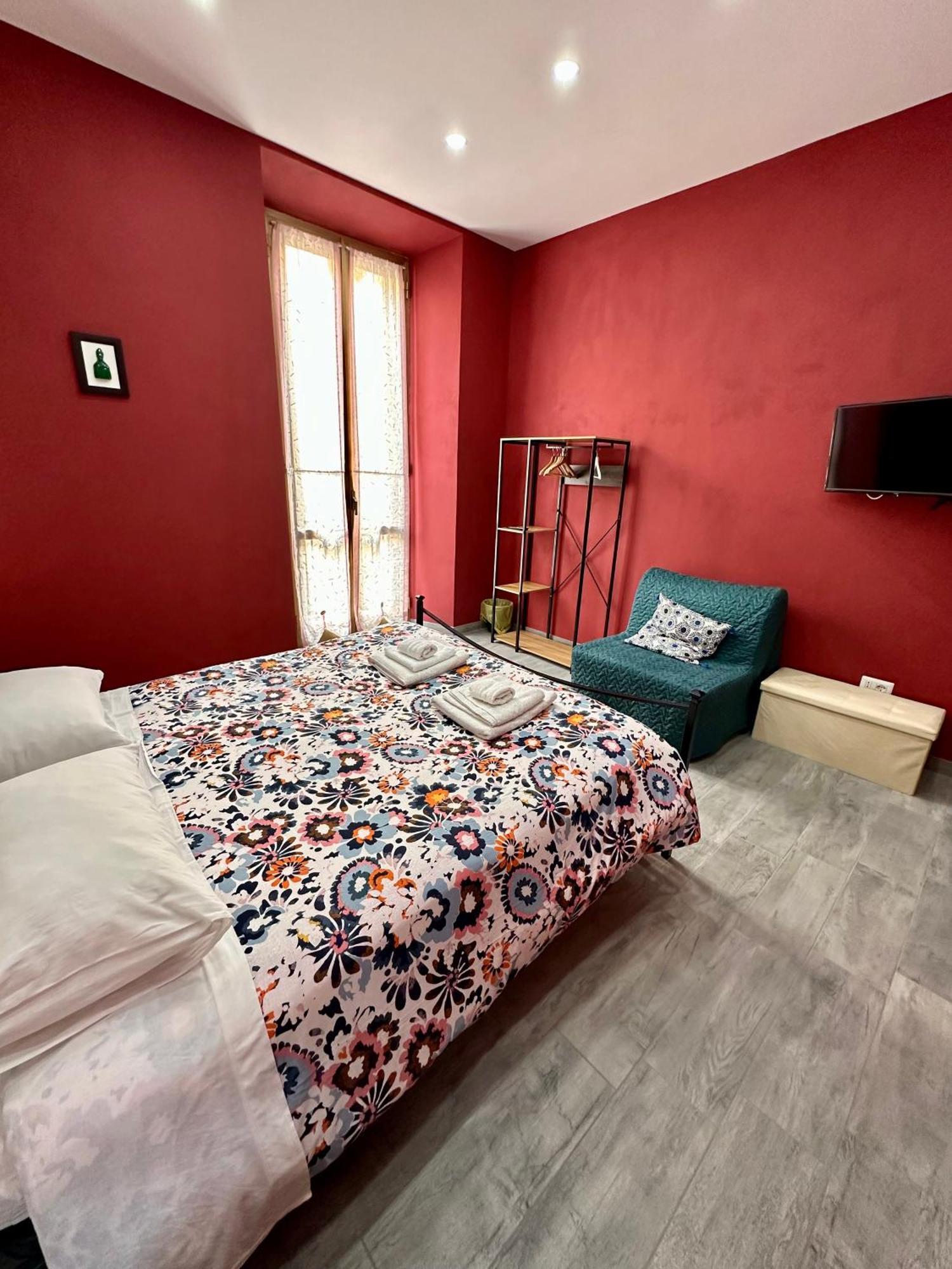 B&B I Tre Santi Napoli Ngoại thất bức ảnh