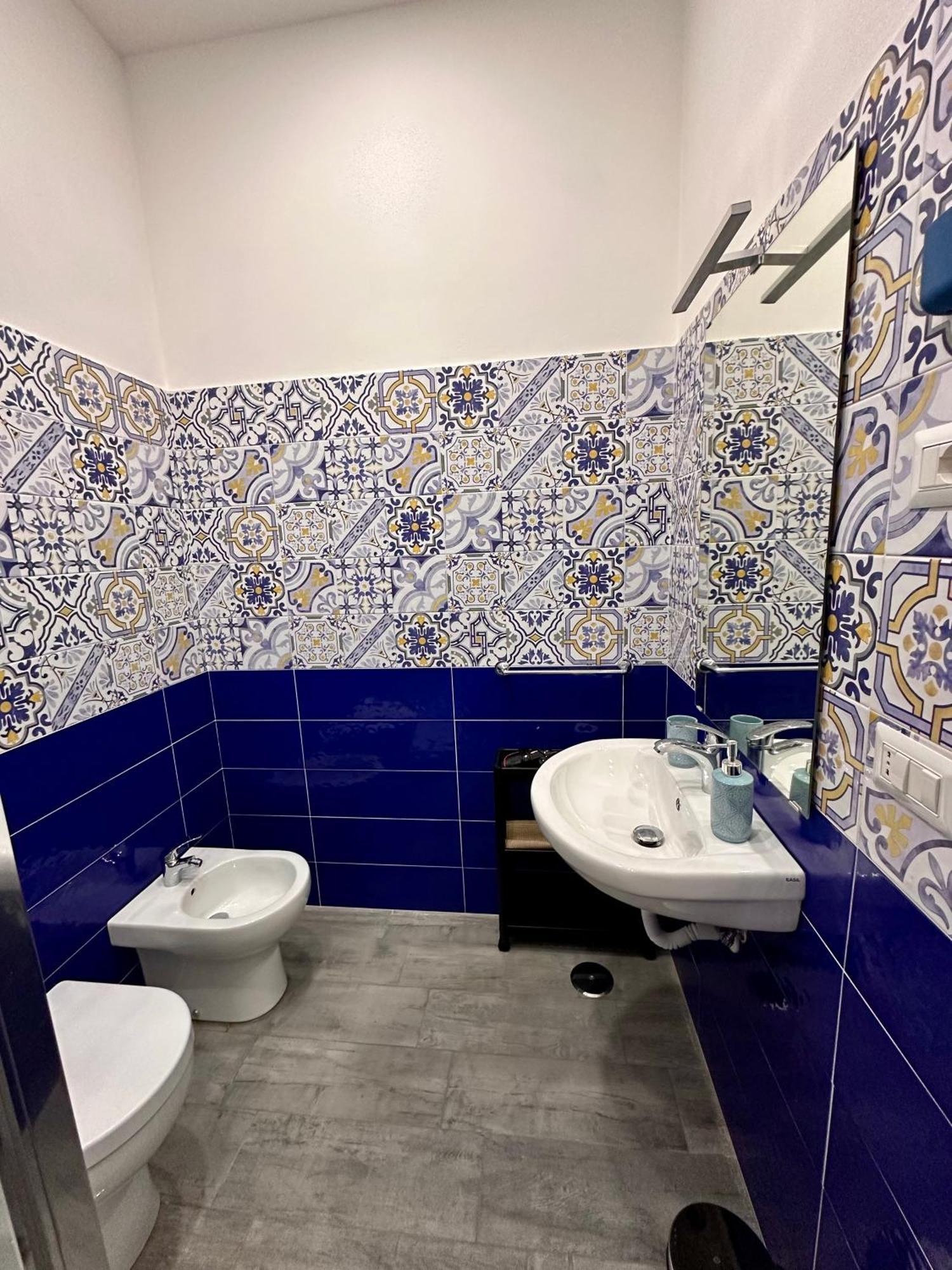 B&B I Tre Santi Napoli Ngoại thất bức ảnh